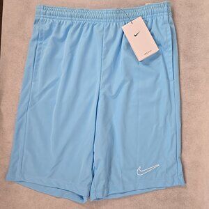 Nike Basketball Boys Size Large Shorts  Elastic / Drawstring Waist Pockets Blue